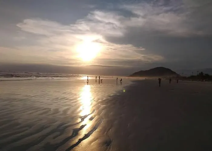 Apto Terreo Praia Boraceia Com 2 Wc E Wifi Gratis! Bertioga